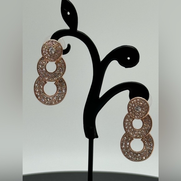 Rose Gold Crystal Triple Circle Post Earrings Made With Swarovski Crystals - Picture 1 of 4